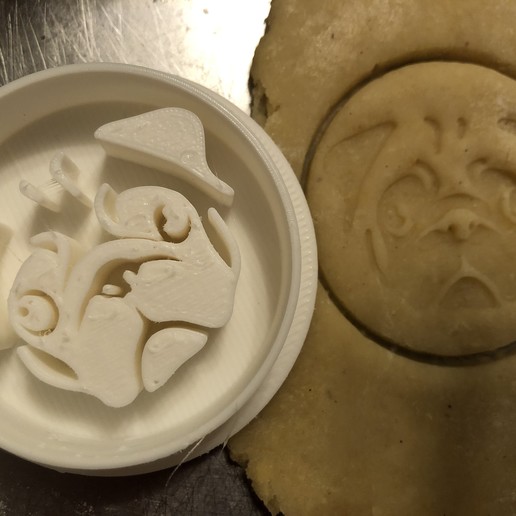 cookie sello de cortador la galleta - mops perro casa hornear 3D print model - Mito3D