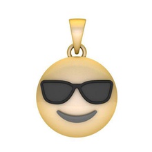 cool emoji pendentif diamant bijoux émoticône coolguy coolface chill de l'iphone le pandle la cnc 3dprintbale zbrush or d'argent mignon luxe visage smartguy pendentifs 3d print model - Mito3D