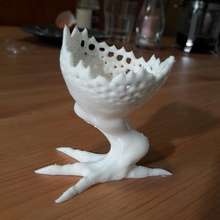 coquetie dragão vigo a casa ovo coquetier 3d print model - Mito3D
