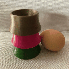 coquetier Verriegelung schält Eierbecher Rumpf Tasse Ostern Eierbot Verschachtelung Pfirsich Küche Essen 3d print model - Mito3D