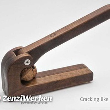 cracking like nuts cnc home kitchen dining zenziwerken walnut nutcracker nut mpcnc hardwood router 3d print model - Mito3D