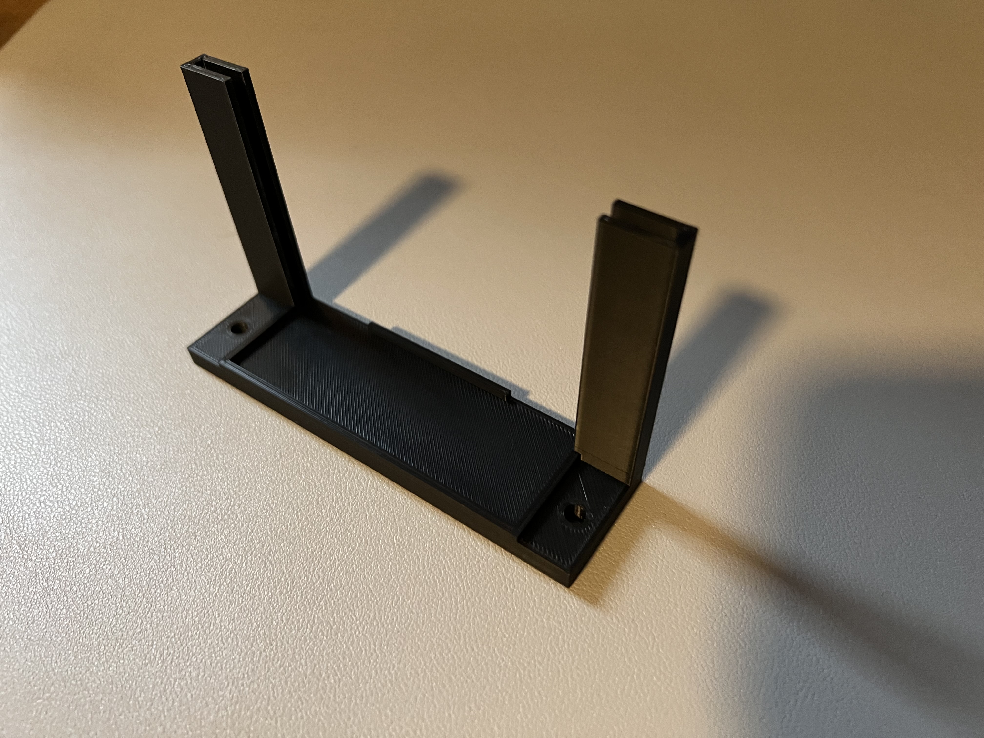 crialidade falcão monte ender v2 gravador suporte 3D print model - Mito3D