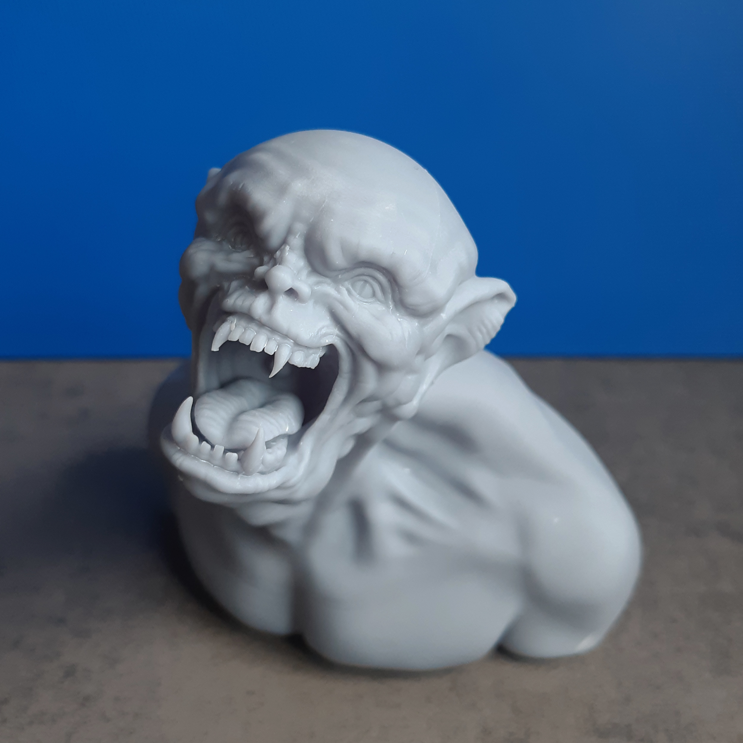 créature buste 02 art sculpter zbrush modèle sculpture tête monstre 3D print model - Mito3D