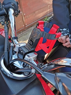 tasse titulaire soutien pcx scooter porte gobelet 3d print model - Mito3D