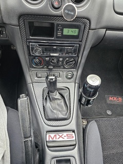 Getränkehalter mx5 nb miata Mazda Mine Wagen Gadget 3d print model - Mito3D