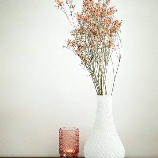 curvy treillis vase la maison décor de modèle à motifs sèche fleurs 3D print model - Mito3D