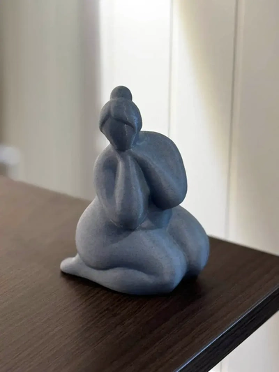 curvilíneo mulher estatueta arte decoração sentado fracasso figura escultura ampla fácil casa menina fêmea mármore suporte simples senhora grosso 3d print model - Mito3D