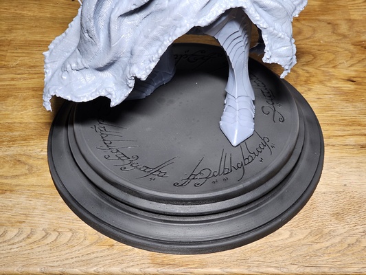 custom inscription base witching of angmar lotr witchking ca3d 3d print model - Mito3D