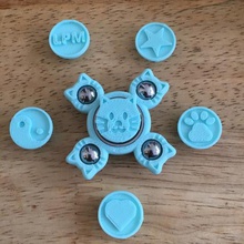 customizable fidget spinner 608 bearing caps game 3d print model - Mito3D