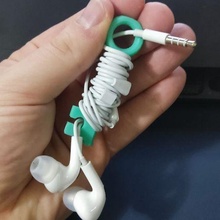 lindo cable llave organizador auricular fácil impresión apoya artilugio apoyo soportes auriculares 3d print model - Mito3D