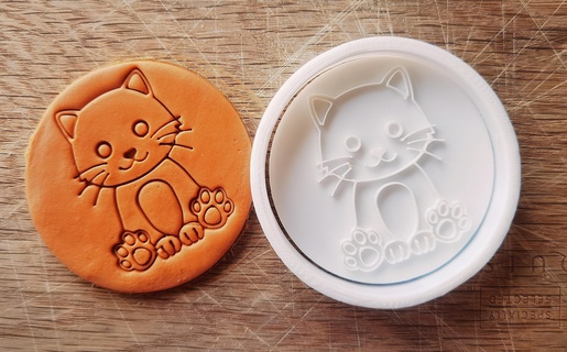 cute cat cookie cutter - add feline charm baking shape essentials decorating cat-themed treats whimsical fun shapes kitty cookies lover's delight adorable culinary creativity artistry kitchen accessories perfect biscuit 3d print model - Mito3D