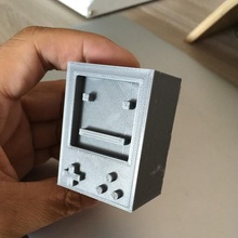 küçük robot sevimli oyun pil paketi oyuncak çekmece kazık toplama 3d print model - Mito3D