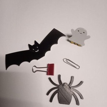 cute paper clip - spooky halloween fashion spider bat study tool pen ghost notebook flower scary 3d print model - Mito3D