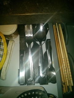 posate organizzatore casa titolare supporto forchetta coltello posto ambientazione cucchiaio pranzo_cucina 3d print model - Mito3D