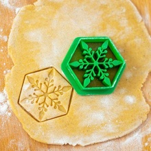 cutter - snowflake cookie cutter cutter cookies baking bakery sweet snowflake 3d print model - Mito3D