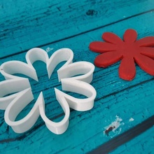 cutter flower - daisy cookie cutting masita margarita 3d print model - Mito3D