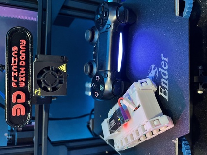 Cyber rc Panzer ps4 Regler drucken Ort artikuliert modular Roboter esp32 Arduino n20 Rover UGV Drohne Elektronik lehrreich 3d print model - Mito3D