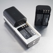 batería d-li90 titular gadget de la cámara pentax k-7 k-5 k-01 3d print model - Mito3D