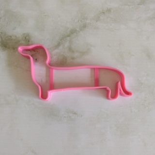 dachshund cutting cutter cookie cookies mass fondant clay cold porcelain dog sausage 3d print model - Mito3D