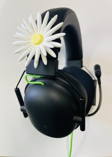 daisy attachment flower gaming accessories headset headphone ears streaming props garden 3d print model - Mito3D