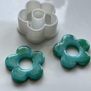 daisy donut cutter set - made polymer clay art tools 3d print model - Mito3D