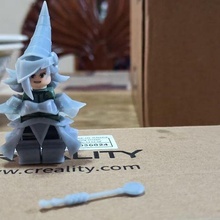 sombre magicien fille lego figurine 3d print model - Mito3D