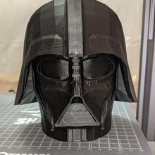 Darth Vader domuzcuk banka düşük poli star savaşlar 3d print model - Mito3D
