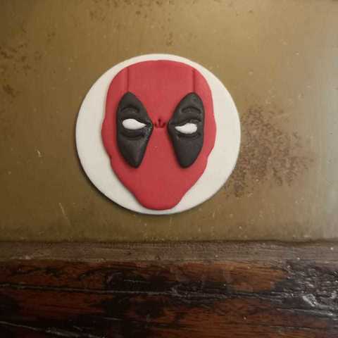 deadpool fondant cortador de galletas varios cupcake cookie 3D print model - Mito3D