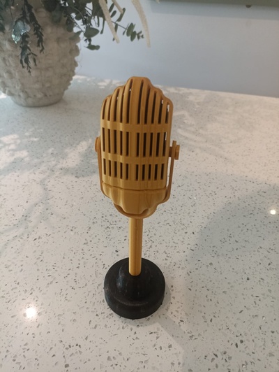 decorative retro mircophone ornament 1920's microphone mic replica music singing 3d print model - Mito3D