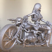 Dämon biker Kunst statuette Skulpturen Frau 3d print model - Mito3D