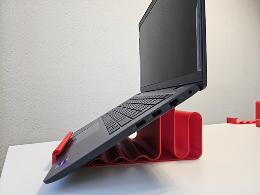 design laptop stand gadget pc station computer support 3d print model - Mito3D