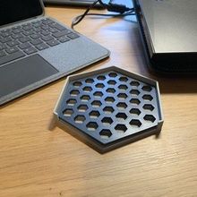 escrivaninha porta copos gadget montanha russa hexagonal hexágono 3d print model - Mito3D