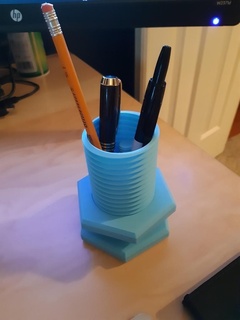 escritorio bolígrafo soporte decoración deco hogar casa 3d print model - Mito3D