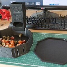 dice tray tower latching lid - war gaming terrain blank themes game 40k dnd dungeons dragons wargaming warhammer warhammer40k 3d print model - Mito3D
