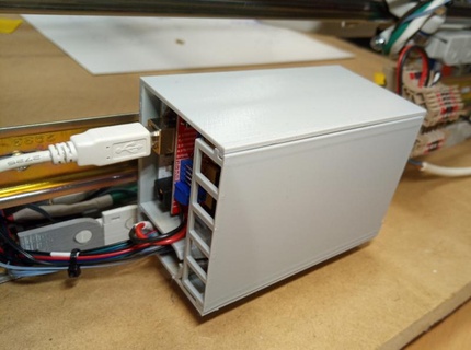 vacarme monter ventilateur refroidi grbl enceinte arduino uno + cnc bouclier gadget électronique 3d print model - Mito3D