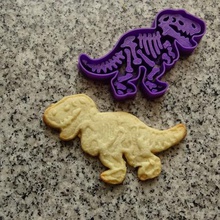 dinossauros cookie cortadores de t-rex a casa afiada biscoitos diga-nos trex 3d print model - Mito3D