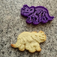 dinosauri dinosauro cookie cutter triceratops casa taglienti i biscotti dicci 3d print model - Mito3D