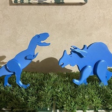 dinossauros tiranossauro triceratops jogos crianças 3d print model - Mito3D