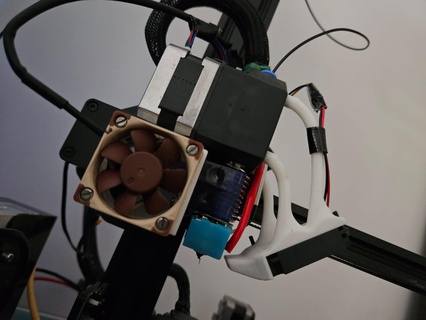 Direkte Extruder hotend Ventilator magnetisch Glasur Ender 3 Kap heiß Profi v6 3d print model - Mito3D