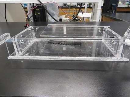 DIY midi boîte gel biologie boîte gel gel électrophorèse gemme 3d print model - Mito3D