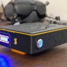 dji fpv mirada sorprendida batería caja 3d print model - Mito3D