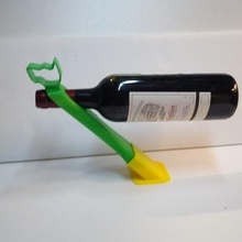 dog bottle holder gadget support wine animals decoration table house art kitchen 3d print model - Mito3D