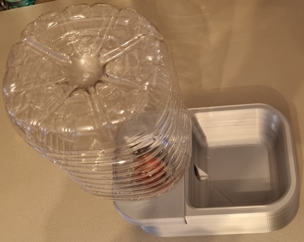 cão gato tigela 5 litros almoço caixa fonte bebendo cocho água fofa garrafa 3D print model - Mito3D