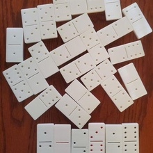 dominos inserts Jeu domino Jeux 3d print model - Mito3D