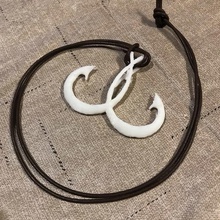 double hook pendant bracelet clasp sailboat clip jewelry caribbean fishing 3d print model - Mito3D