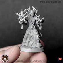 draenei female mage casting spell art wizard magician warcraft wow fantasy dnd miniature resin pre-supported tabletop dungeon figurine stl caster 3d print model - Mito3D
