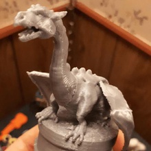dragón tapón de botella casa 3d print model - Mito3D