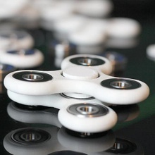 doble spinner juego 3d print model - Mito3D