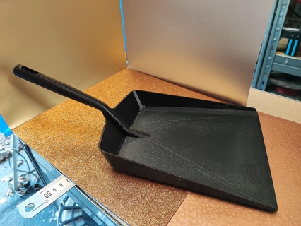 dustpan equipment home dust shovel cleaning household bricoloup 3d 3d print model - Mito3D