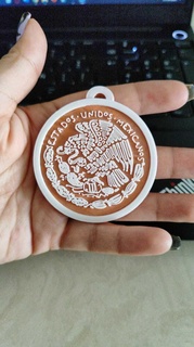 águila medallón mexico mexicano llavero logo patriótico símbolo bandera independencia 3d print model - Mito3D